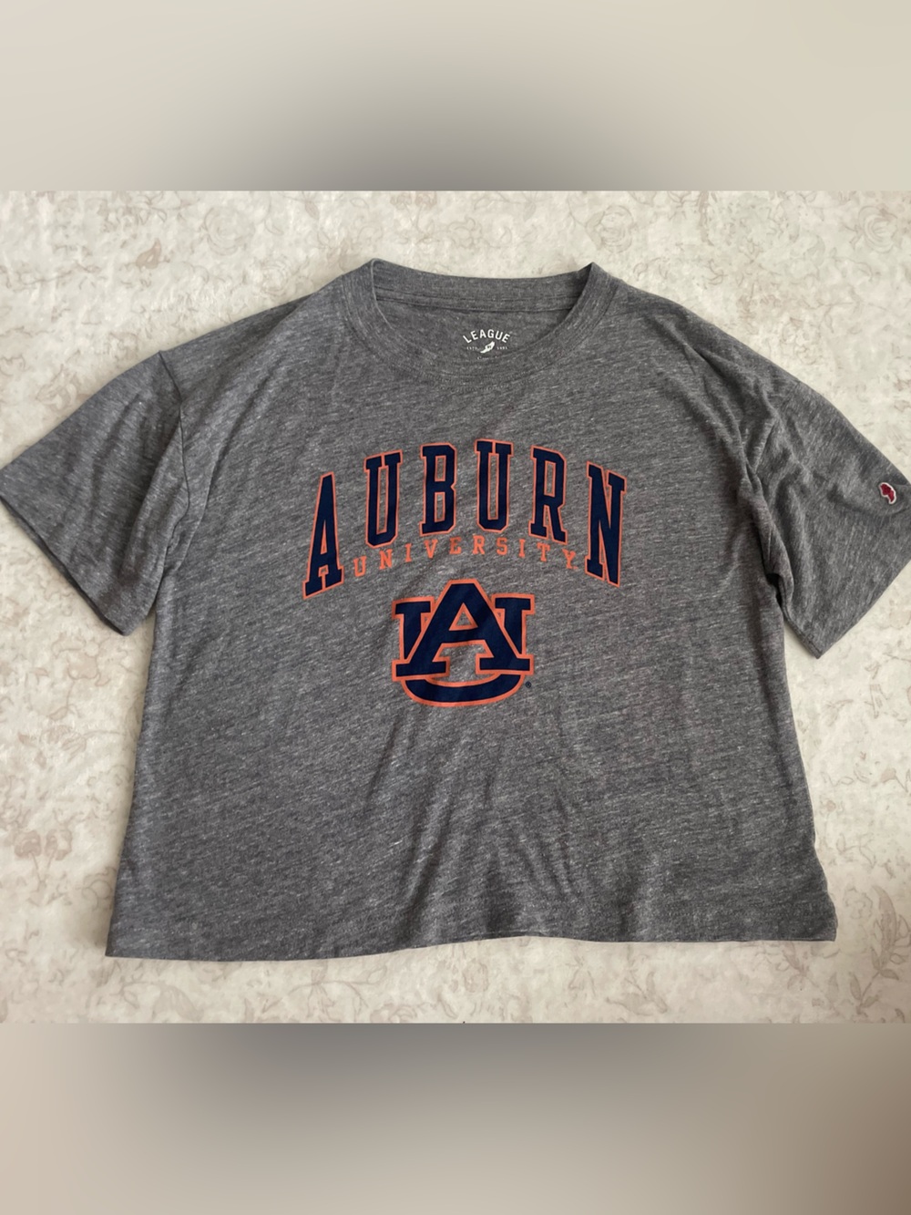 League 91 Auburn University Gray Cropped Tee